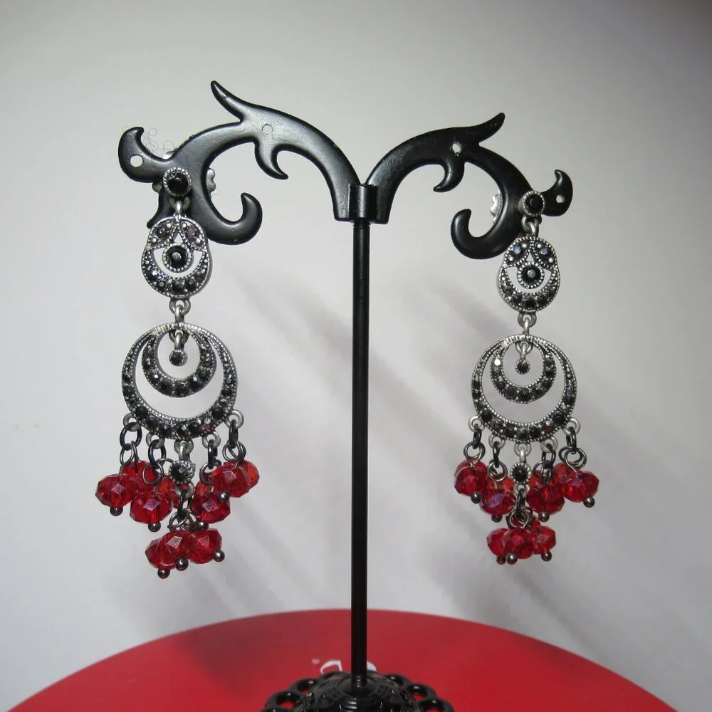Chainmail Necklace & Earrings Set Silver with Red Beads Choker Collar Dangle - Picture 13 of 16